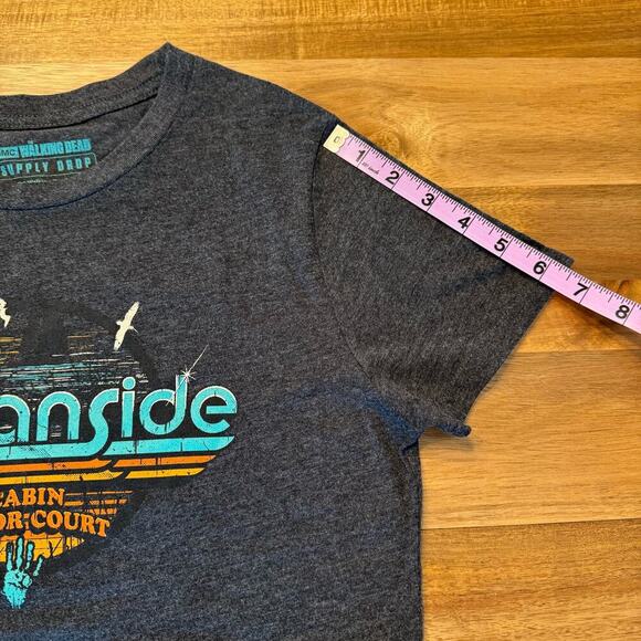 The Walking Dead Tee Womens Small Gray AMC Supply Drop T Shirt Oceanside Walker - Picture 8 of 8